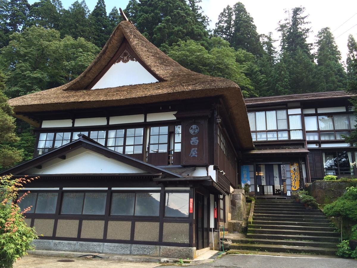 Hotel Nishiya Yonezawa Zewnętrze zdjęcie