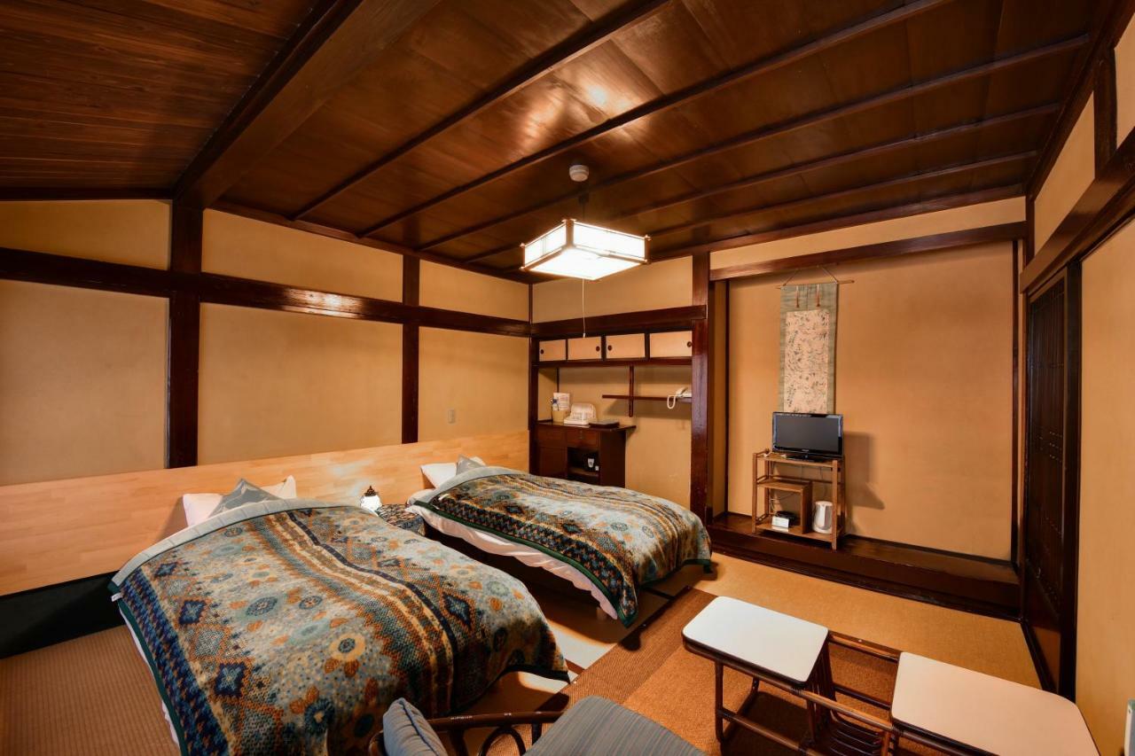 Hotel Nishiya Yonezawa Zewnętrze zdjęcie