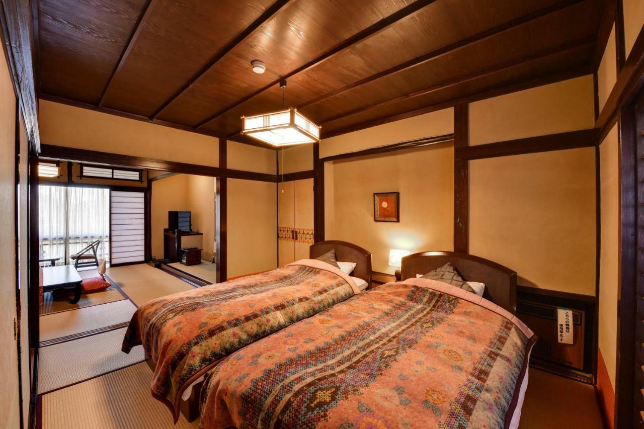Hotel Nishiya Yonezawa Zewnętrze zdjęcie